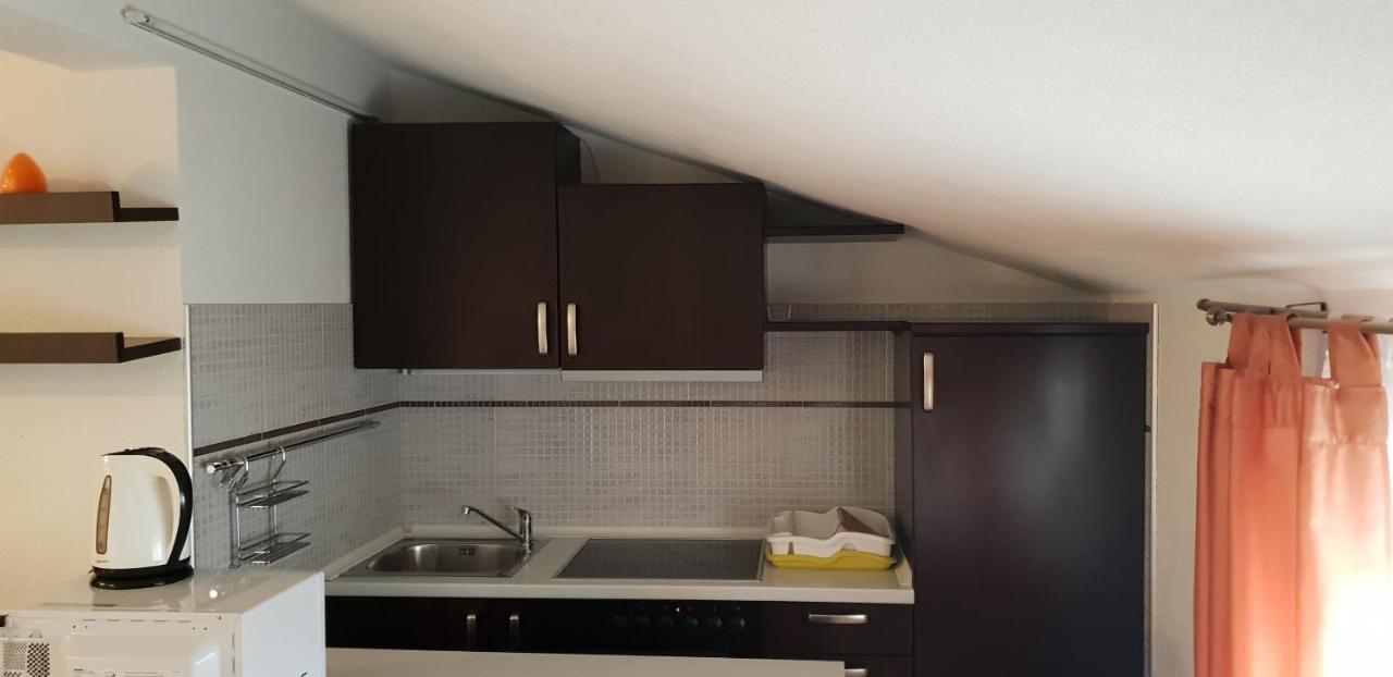 Apartmani Citrus Novigrad Filipac Buitenkant foto